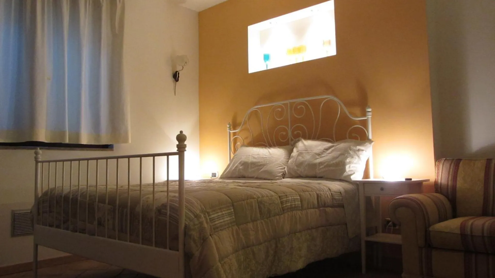 Guest house A 2 Passi Dal Bellaria Hotel San Lazzaro di Savena Italy