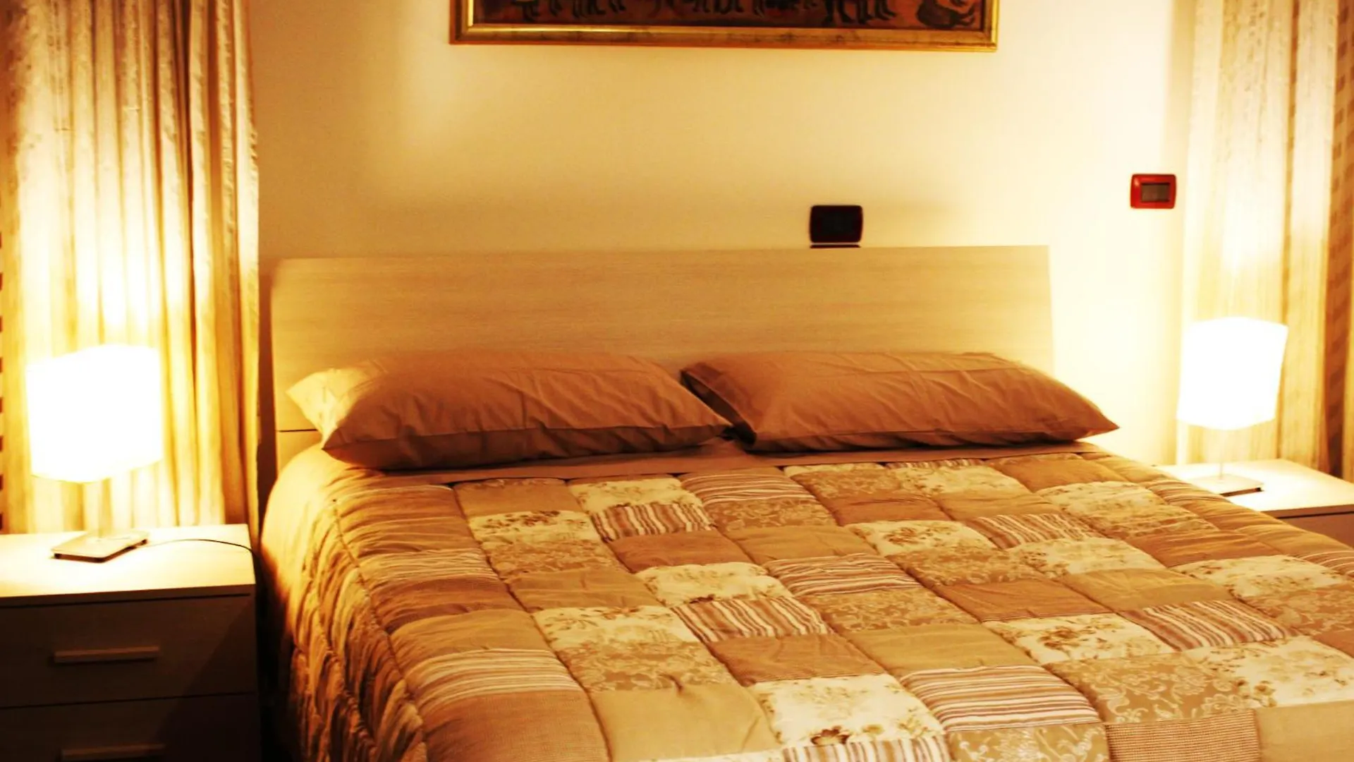 A 2 Passi Dal Bellaria Hotel San Lazzaro di Savena 0*,  Italy